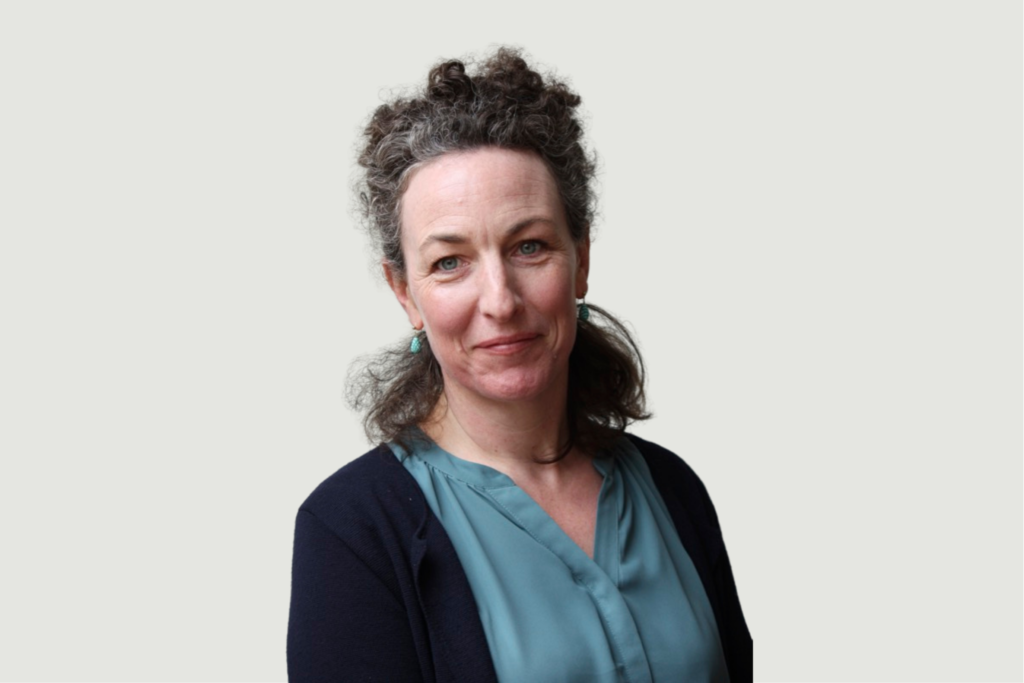 Caroline, externe vertrouwenspersoon, Nederlands, Engels